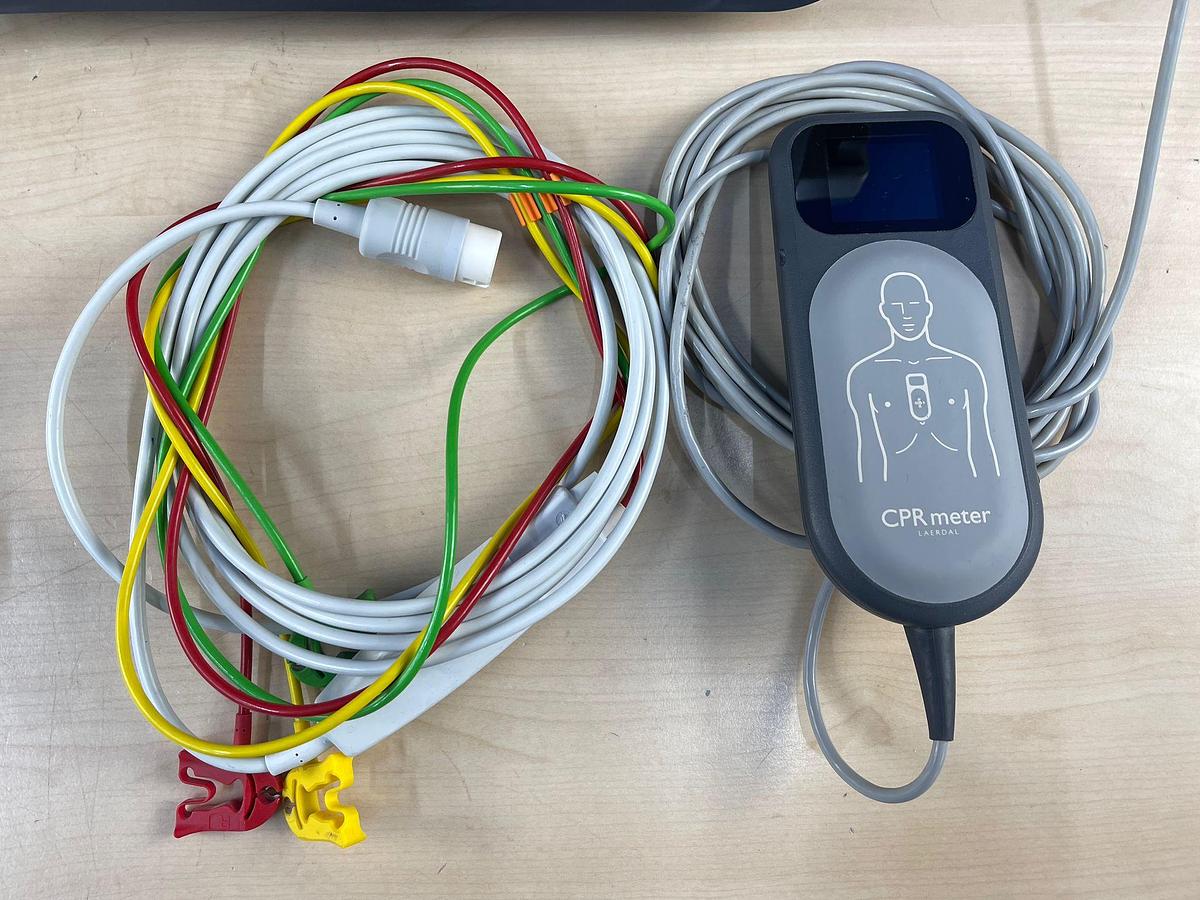 Used Philips HeartStart Intrepid Defibrillator YOM: 2019 