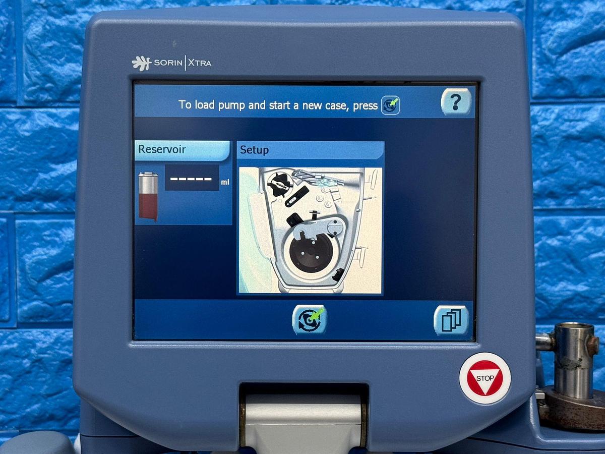 Used Sorin Xtra Auto Transfusion System REF: 75220 YOM: 2013 SN: BO22976  L13 Include Sorin Xvac Pump REF: 75306 YOM: 2015 SN: BO27119N15