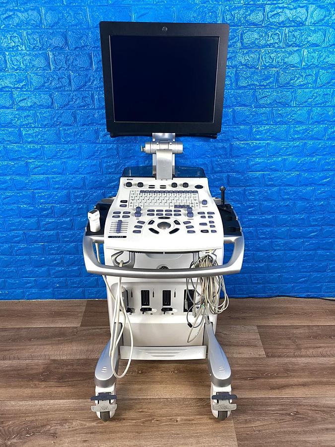 Used GE Vivid S6 Cardiovascular ultrasound system YOM: 2013