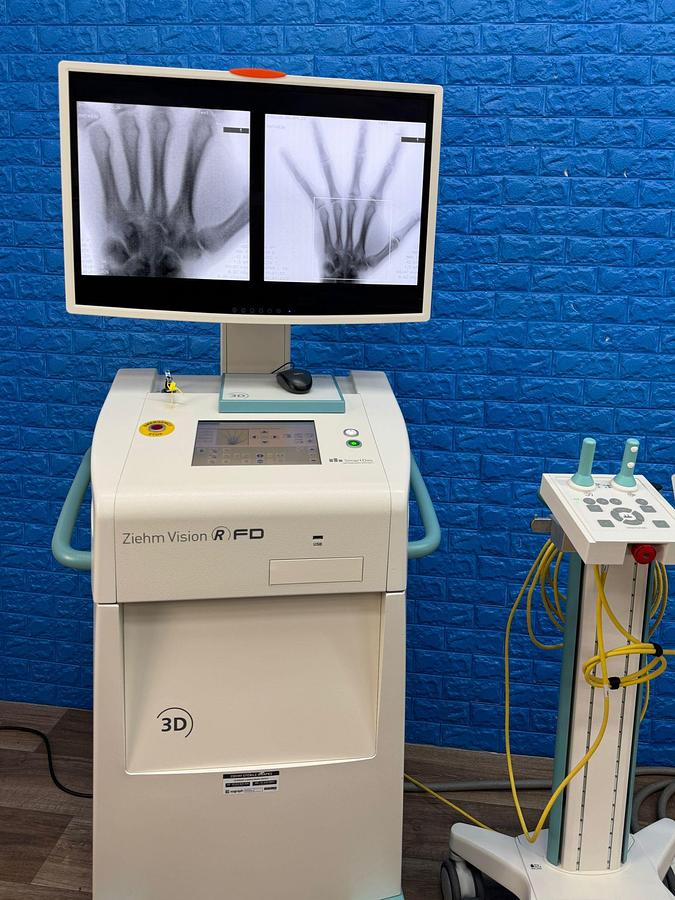 Used Ziehm Vision RFD 3D C-Arm YOM: 2020 