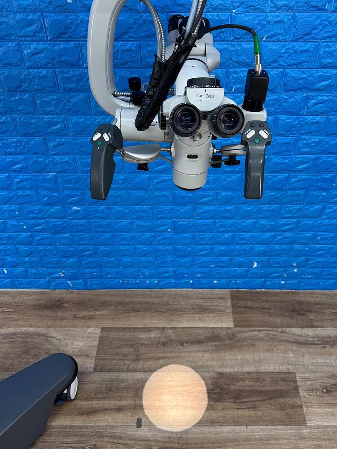 Used ZEISS S8 OPMI VARIO Stativ S88 Microscope REF: P30A05952