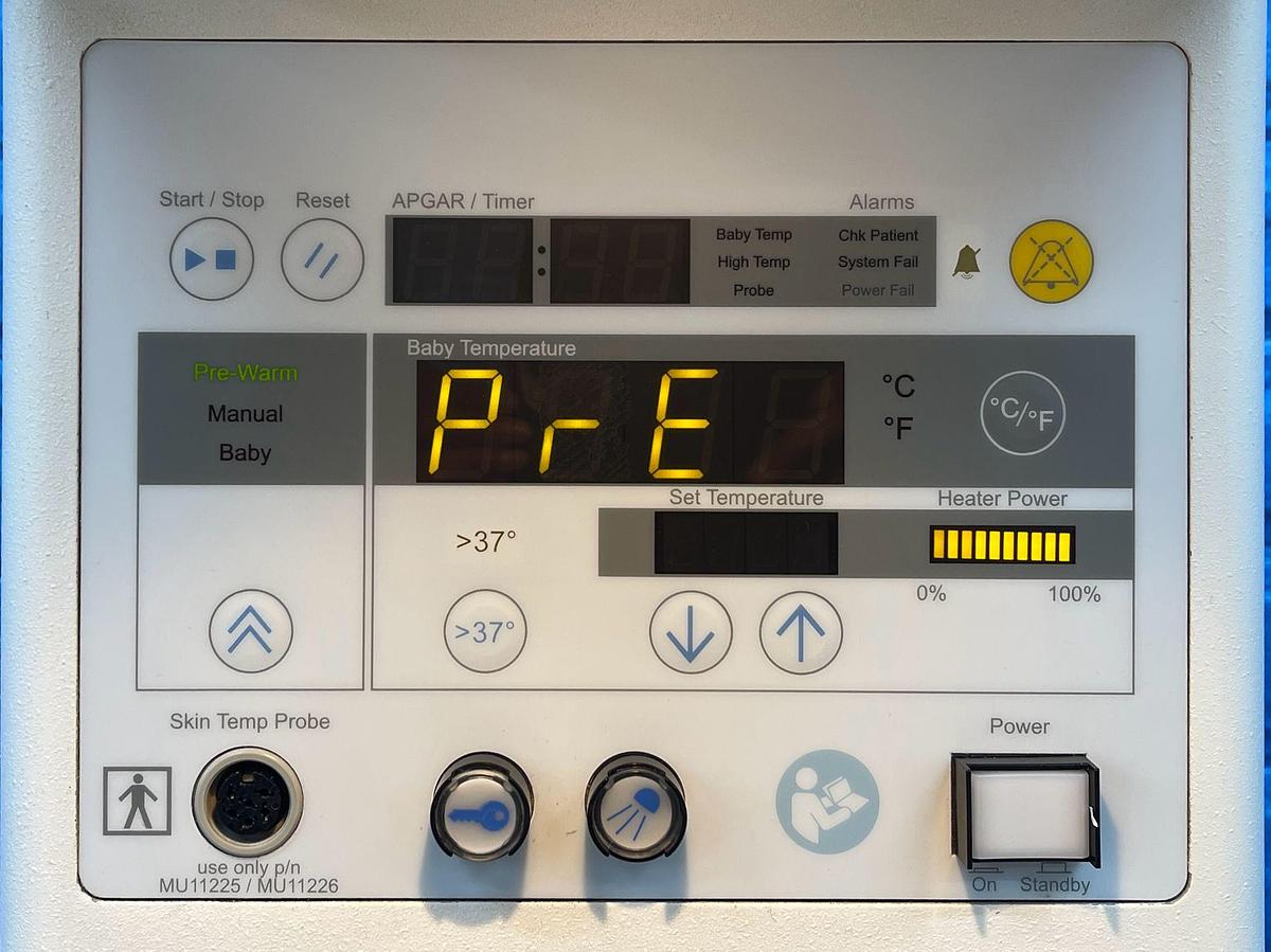 Used DRAEGER Resuscitaire YOM: 2014 Infant Resuscitator