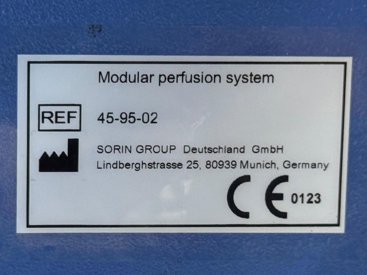 Used LivaNova Sorin Stockert S5 Heart Lung machine 2x S5 RP150 Pumps 2x S5 DRP85 Dual Pumps Sorin CP5 Sorin SP6 Bubble Detector SN: 28E03054 YOM: 2013