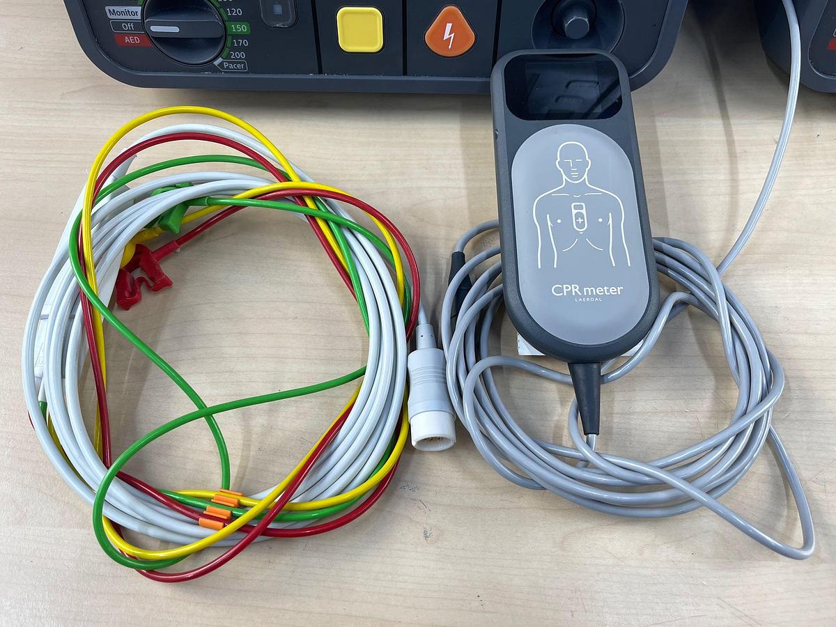 Used Philips HeartStart Intrepid Defibrillator YOM: 2019 