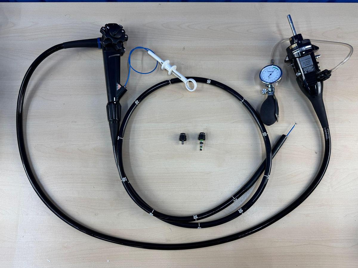 Used Olympus Evis X1 CV-1500 Endoscopy with Gastro GIF-HQ190 / Colono CF-HQ190L Includes: Olympus Evis X1 CV-1500 Processor Olympus MAJ-1921 Keyboard Olympus OFP-2 Flushing Pump Olympus UCR Gas Insufflator with hose Olympus MAJ-901 Water Bottle Olympus GIF-HQ190 Gastroscope with case and Air/Water/Suction valve Olympus CF-HQ190L Long Colonoscope with case and Air/Water/Suction valve