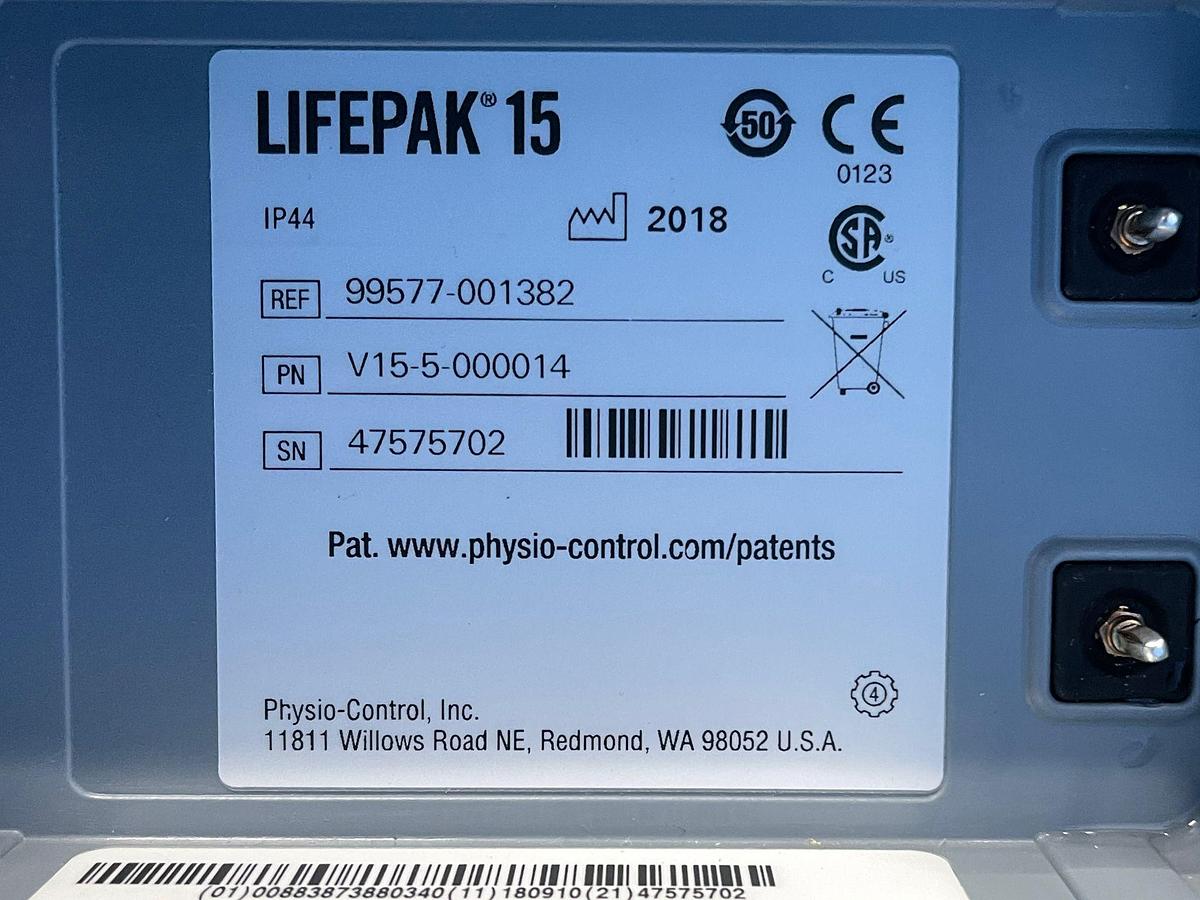 Used PHYSIO-CONTROL Lifepak 15 Defibrillator 6x 2018 2x 2013 V15-2 Defibrillator