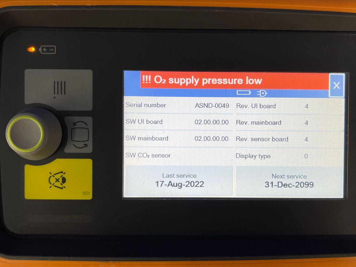 Used Dräger Oxylog VE300 Hours: 62 YOM: 2020