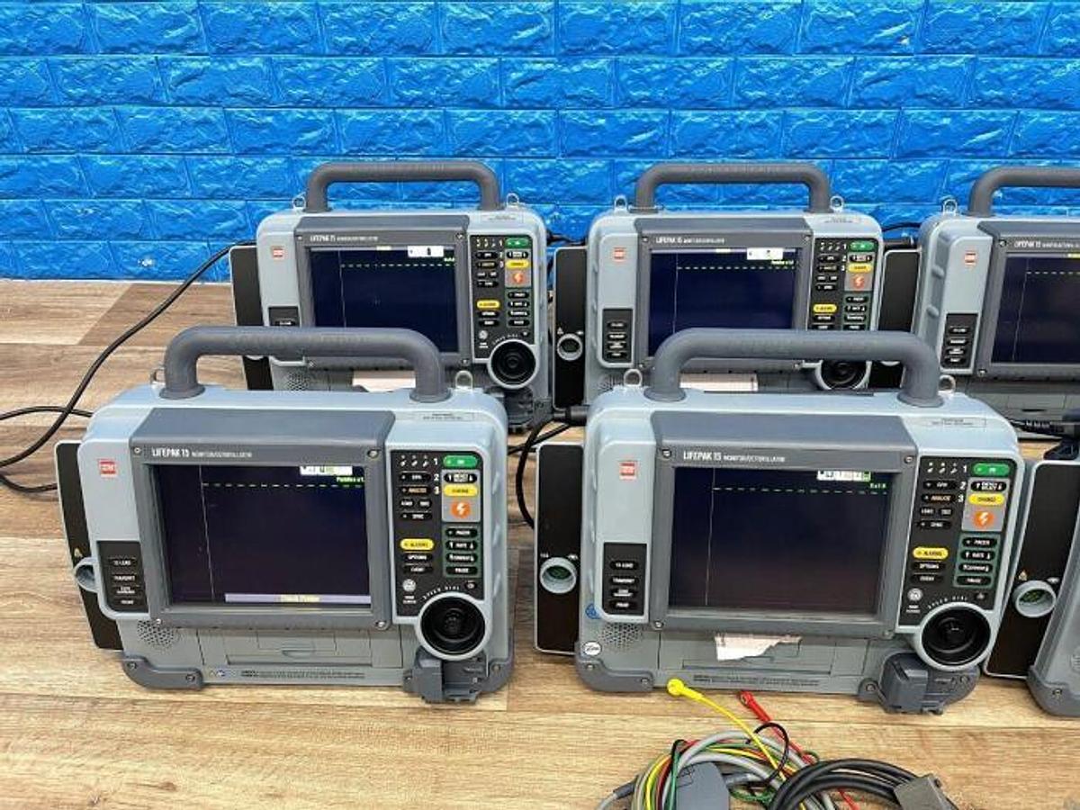 Used 2018 - PHYSIO-CONTROL Lifepak 15