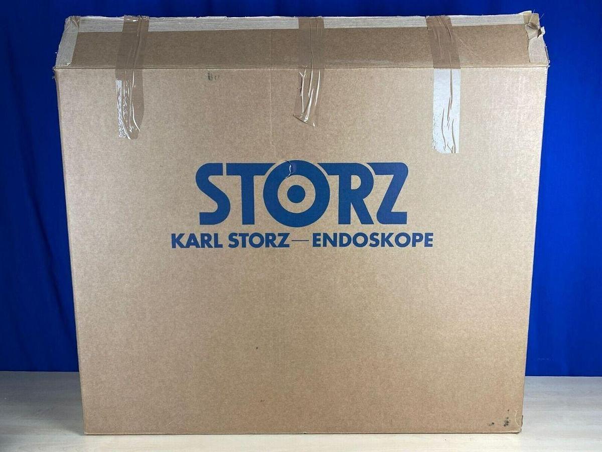 Used KARL STORZ 3D LCD Display 32 Inch REF: TM323 YOM: 2016 Monitor