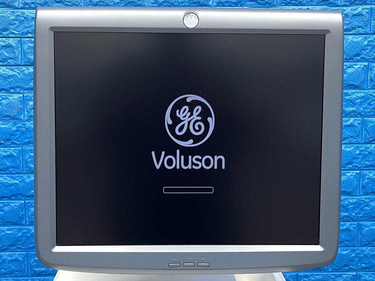 Used GE Voluson E8, YOM: 2011