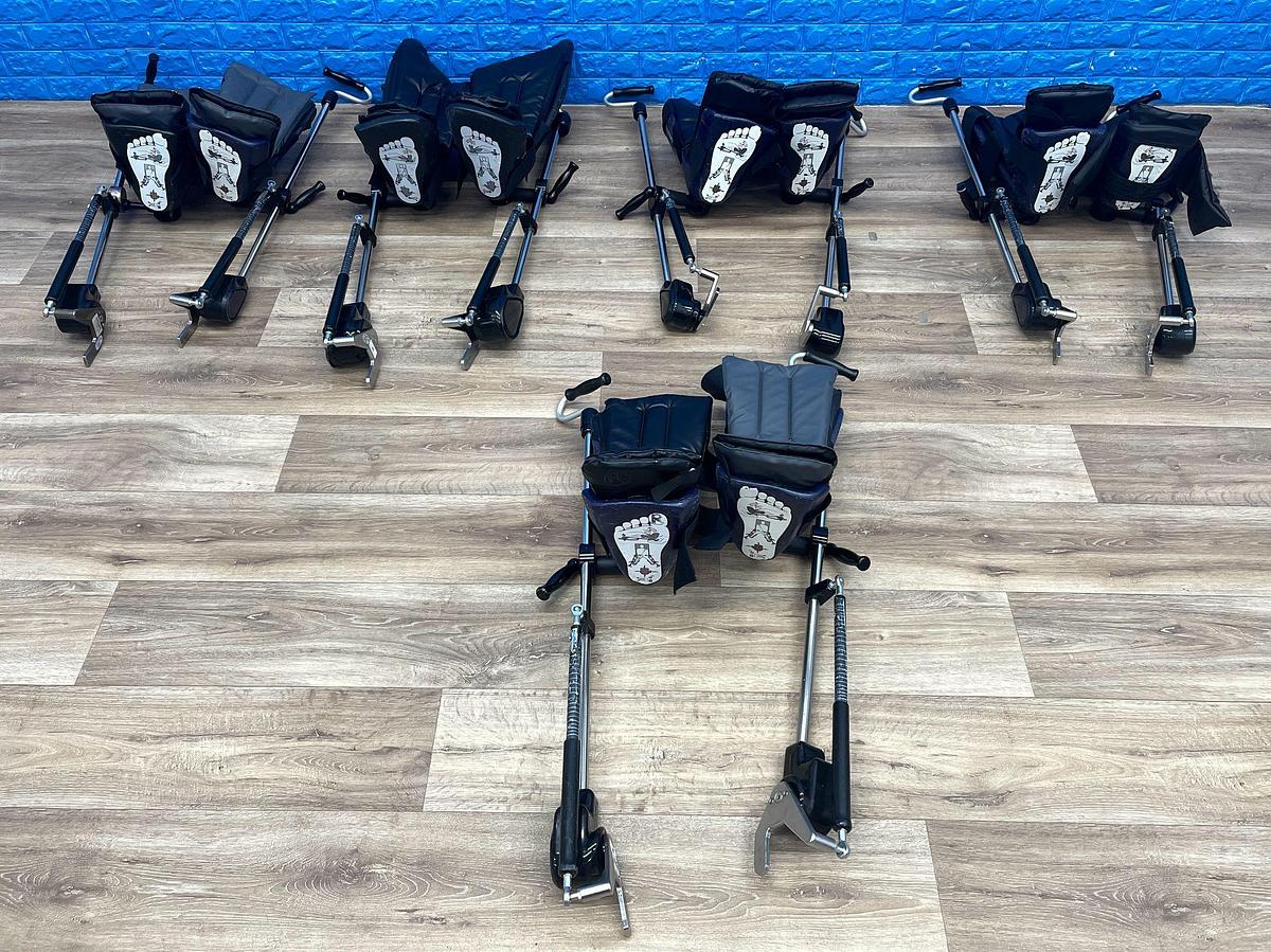 Used F-YFES-RT Finned Stirrup Foot Stand