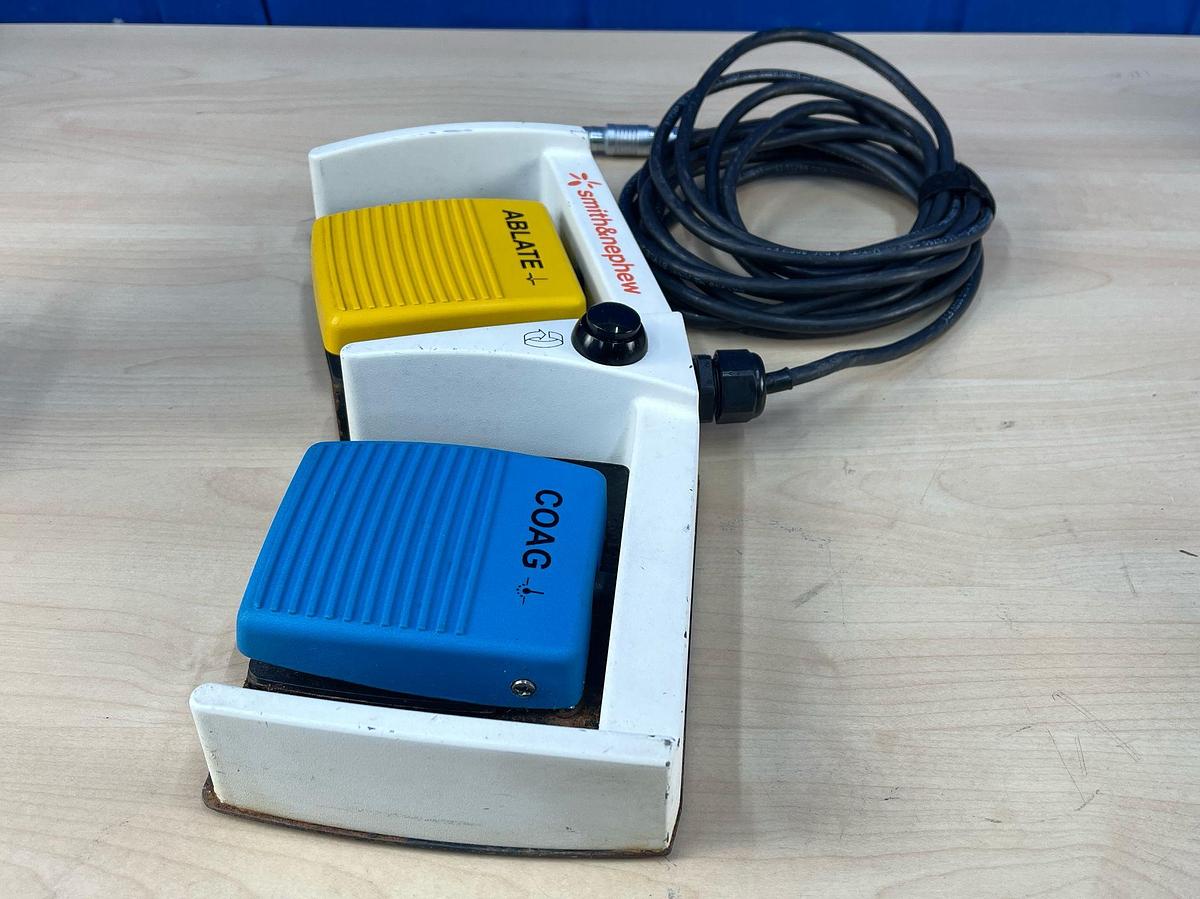 Used Smith & Nephew Footswitch REF: 90503061 YOM: 2009