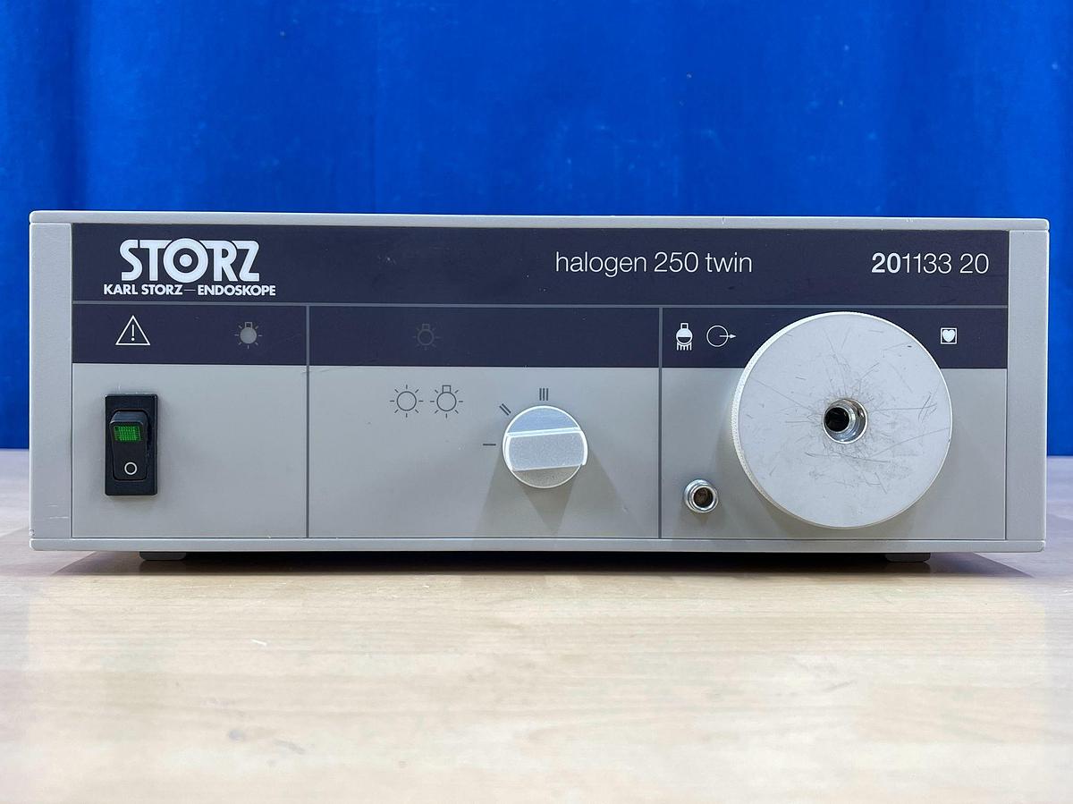 Used Karl Storz Halogen 250 Twin  20113320