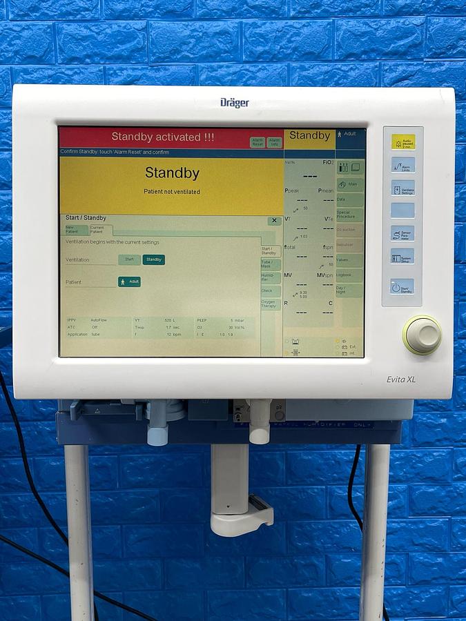 Used 9X Dräger Evita XL Ventilator