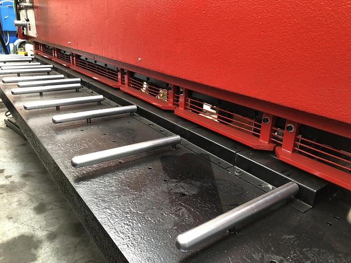 Usato CESOIA SCHIAVI IDRAULICA 4000 X 10 ( BIS BS)