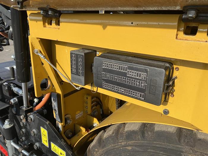 Usato 2016 CATERPILLAR AP 300F