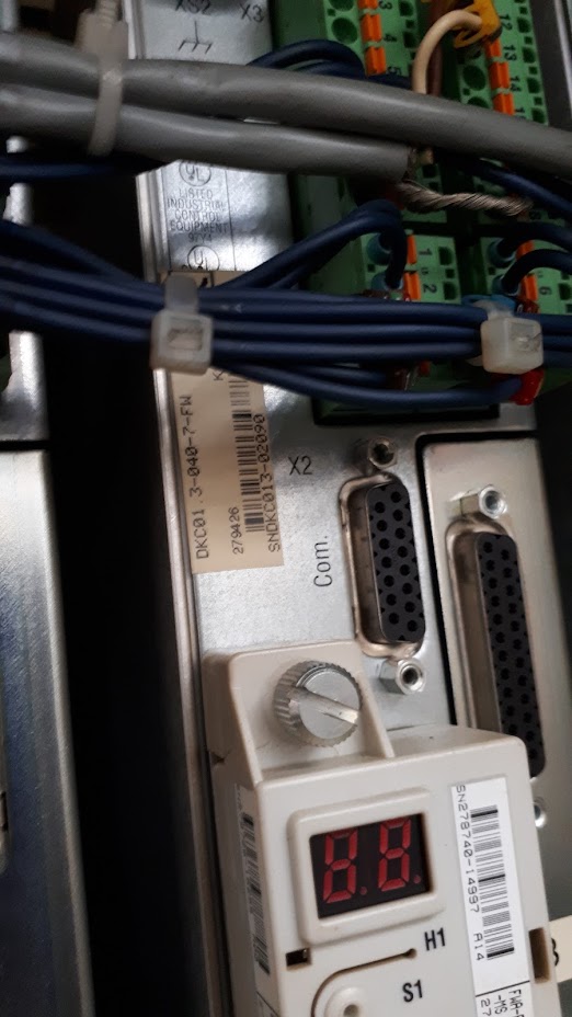 Used Indramat Indramat azionamenti DKC01 3-040-7-FW