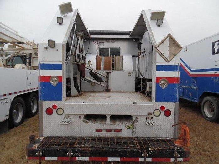 Used 2006 Kenworth Wireline