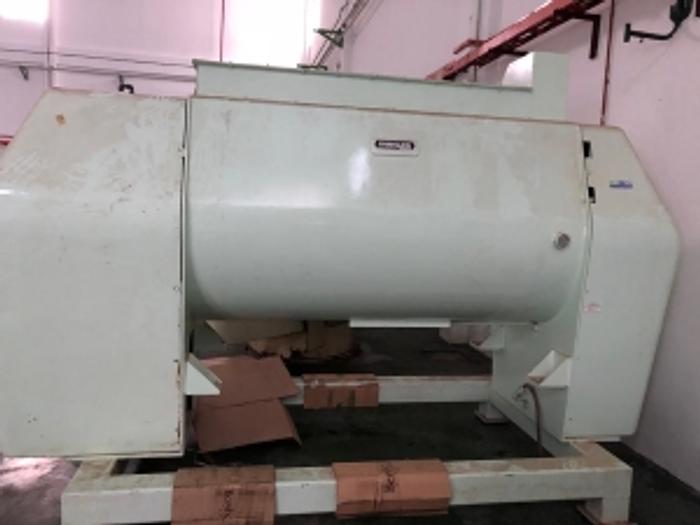 BUHLER 1500kg CHOCOLATE MIXER