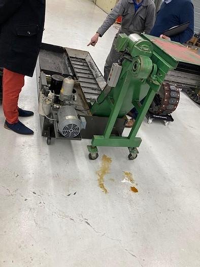 Utilisé Centre d’usinage vertical HITACHI SEIKI