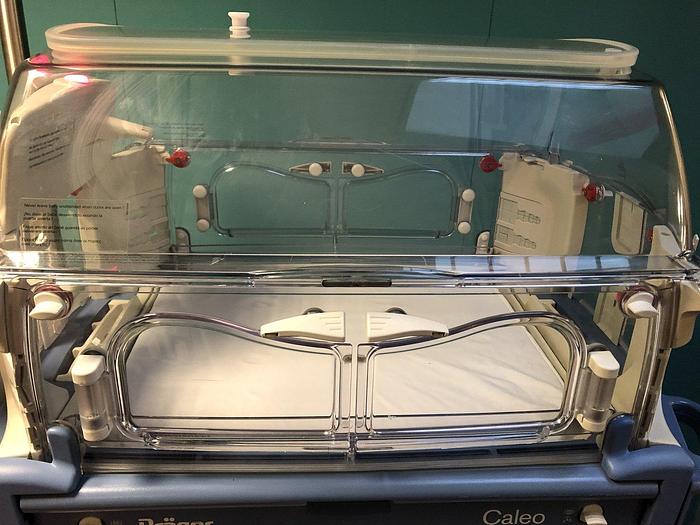 Used Dräger Caleo Babyinkubator, Software Version 2.11
