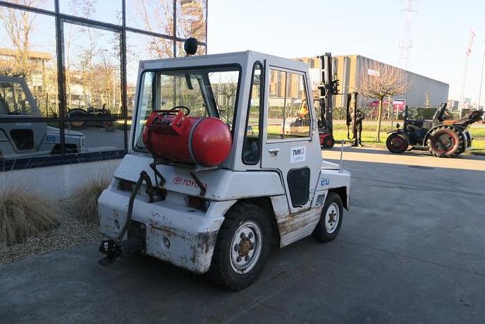 Used 2010 Toyota 02-2TG20