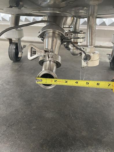 Used 500L Stainless Steel Jacketed Reactor w/Agitator 45 PSI Internal 154 PSI Jacket