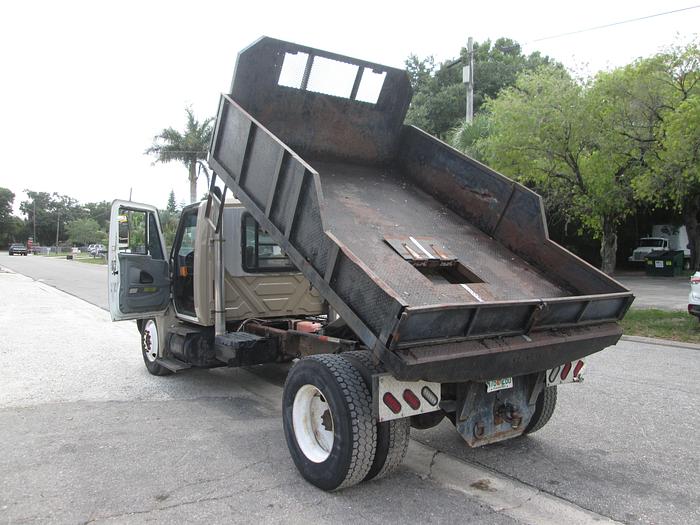 Used 2002 International 4300 Single Axle Dump Truck