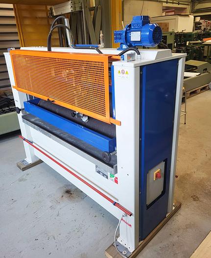 Used 2006 FIN Italy FIN Glue spreader SC2R-1300