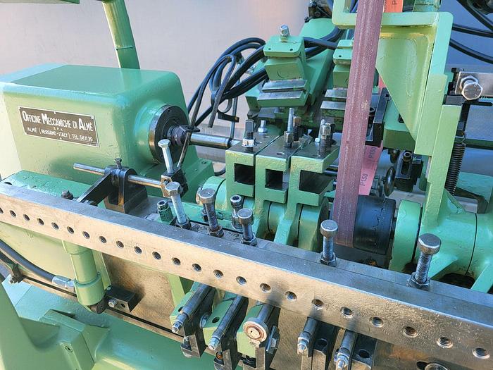 Used OMA 90 /A Automatic woodturning machine