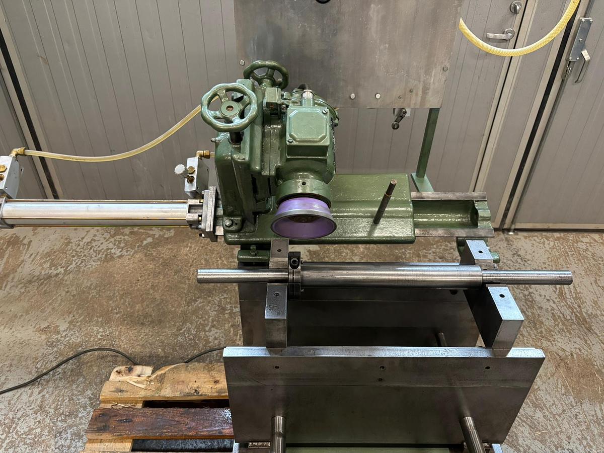 Used Slipteknik Sharpening machine
