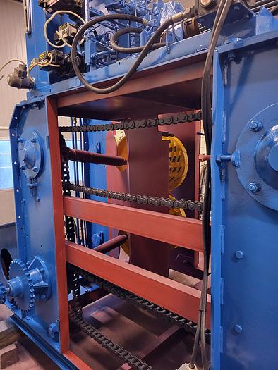 Refurbished Valonkone Debarking machine Valonkone VK26T-2 rotors with in and out feeding conveyor