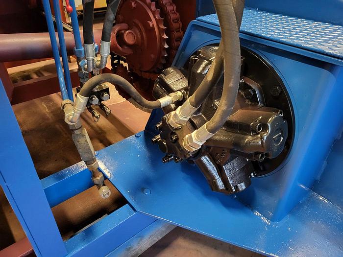 Refurbished Valonkone Debarking machine Valonkone VK26T-2 rotors with in and out feeding conveyor