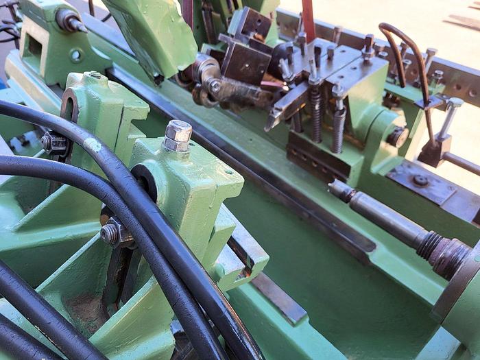 Used OMA 90 /A Automatic woodturning machine