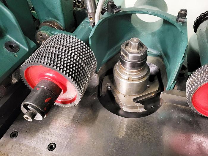 Used WEINIG Four side planer / moulder Unimat 22A, 7 spindles