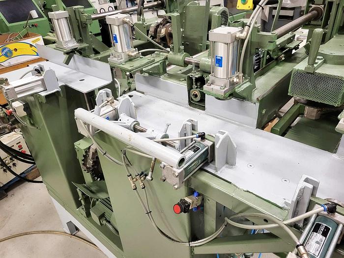 Used Chalet building machine for log house production TS240