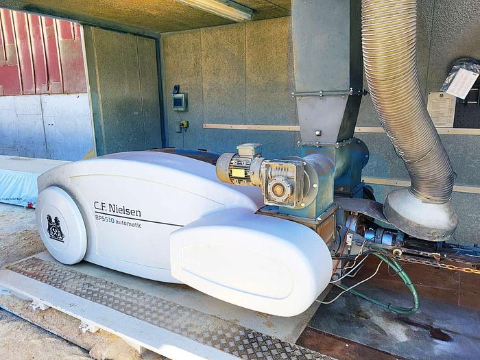 Used Mobile Briquetting plant C.F Nielsen BP 5510 automatic