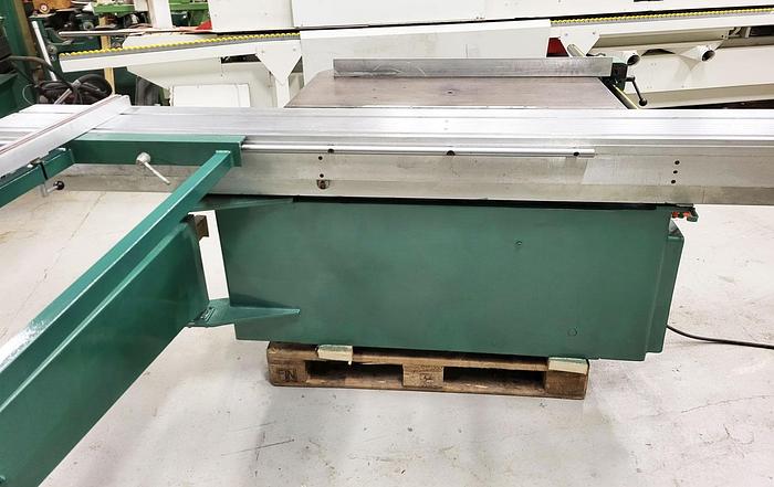 Used KAMRO FKS sliding table saw