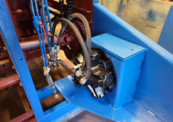 Refurbished Valonkone Debarking machine Valonkone VK26T-2 rotors with in and out feeding conveyor