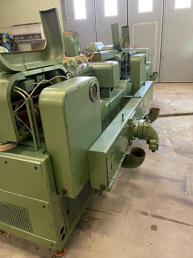 Used Waco 3000 HM-225 = Universal