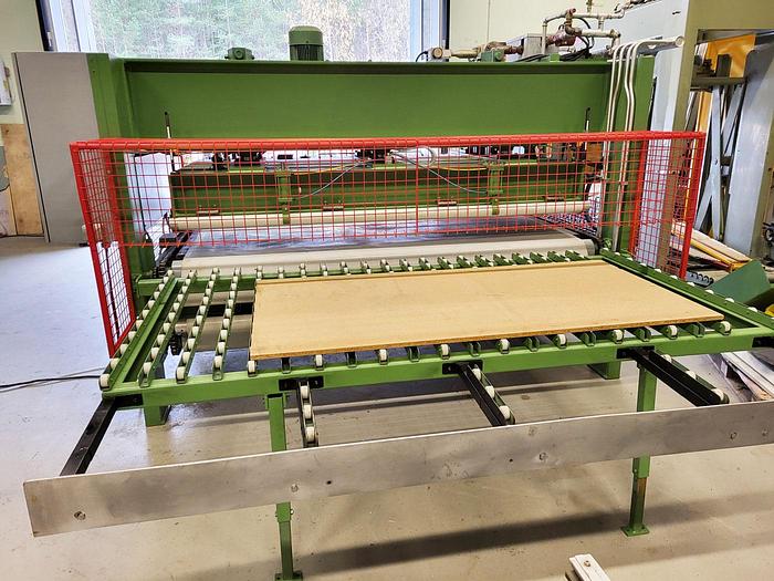 Used Höfer Austria Hydraulic short-cycle presses HKP 120, year 1988