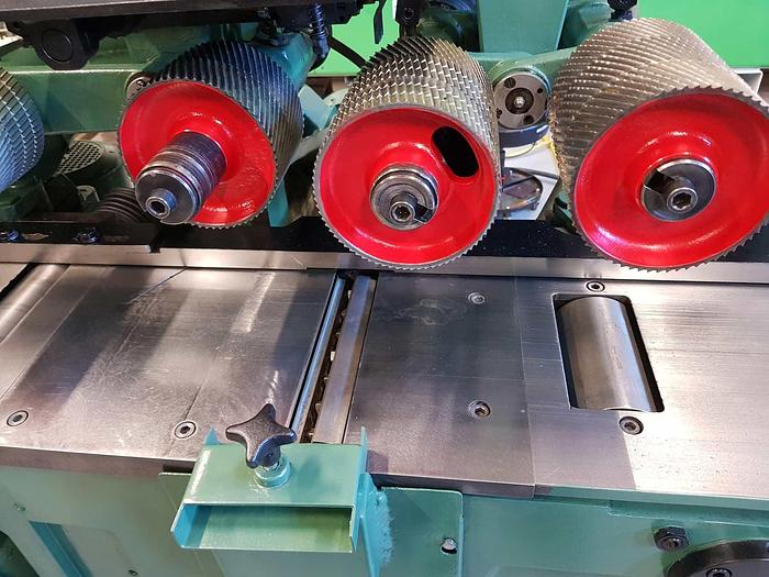 Used WEINIG planer / Moulder machine UNIMAT U22 N 6 spindles