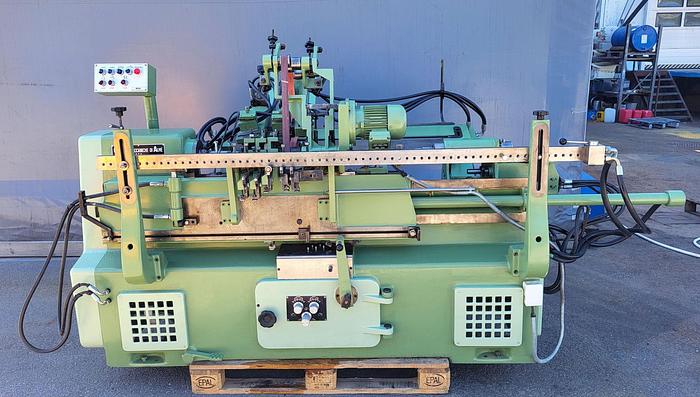 Used OMA 90 /A Automatic woodturning machine