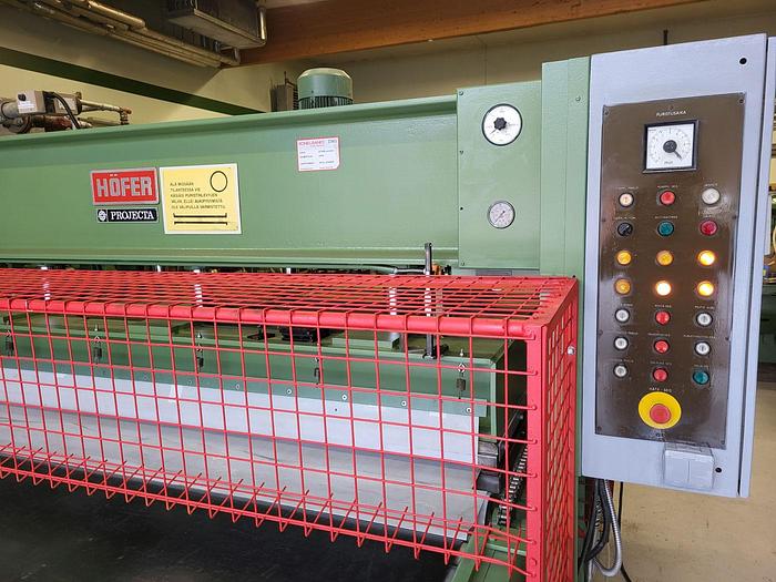 Used Höfer Austria Hydraulic short-cycle presses HKP 120, year 1988