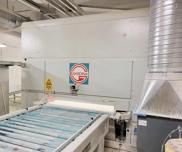 Used GIARDINA CNC-controlled automatic sprayer, DUALTECH 401-S-DRY