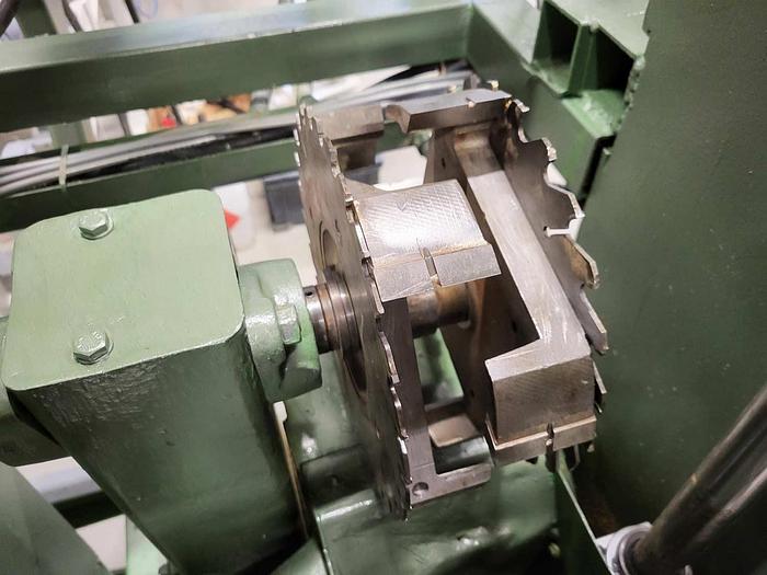 Used Chalet building machine for log house production TS240