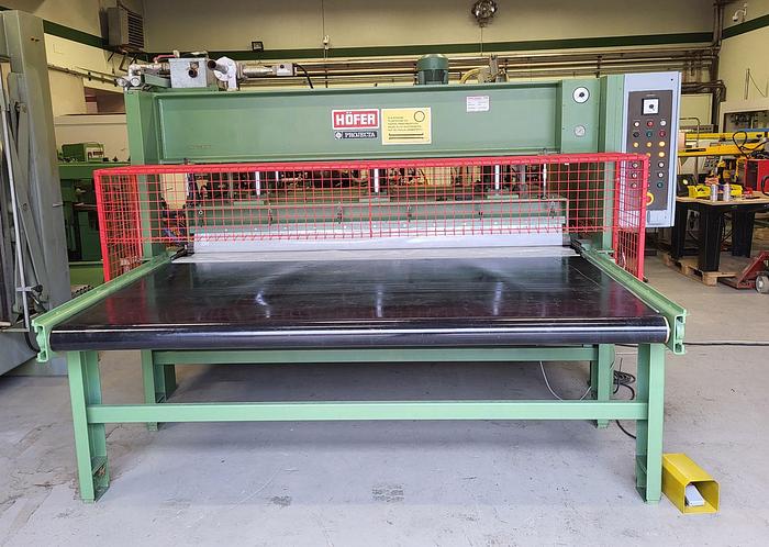 Used Höfer Austria Hydraulic short-cycle presses HKP 120, year 1988