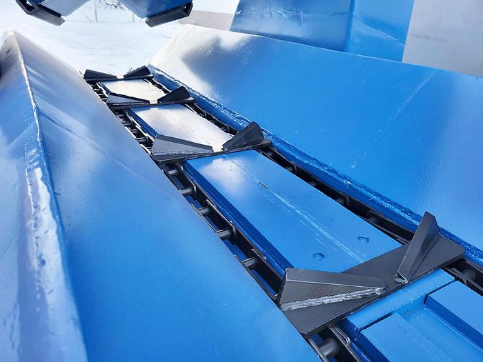 Refurbished Valonkone Debarking machine Valonkone VK26T-2 rotors with in and out feeding conveyor