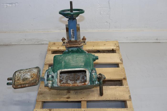 Used Black Clawson UV100 Pressure Screen #44119