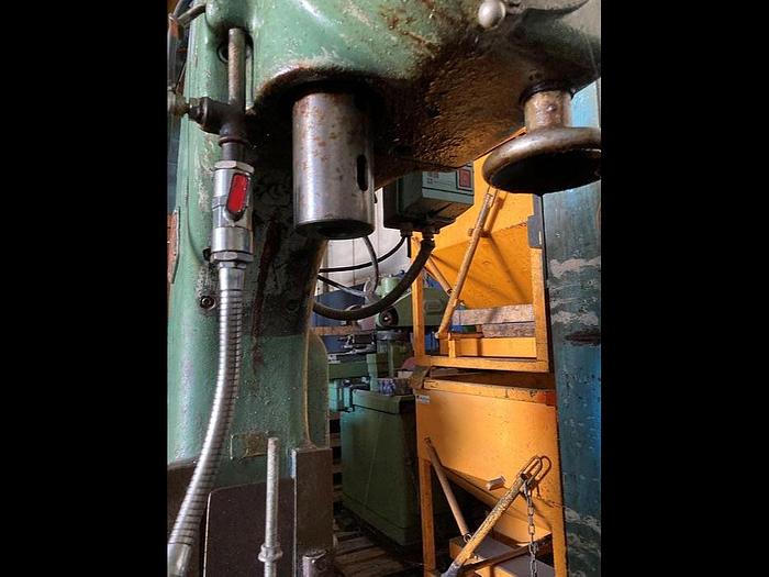 D'occasion Perceuse à Colonne GSP 244 R